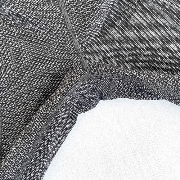 LULULEMON Speed Up Tight *28" Luxtreme Knit - Picture 10 of 13